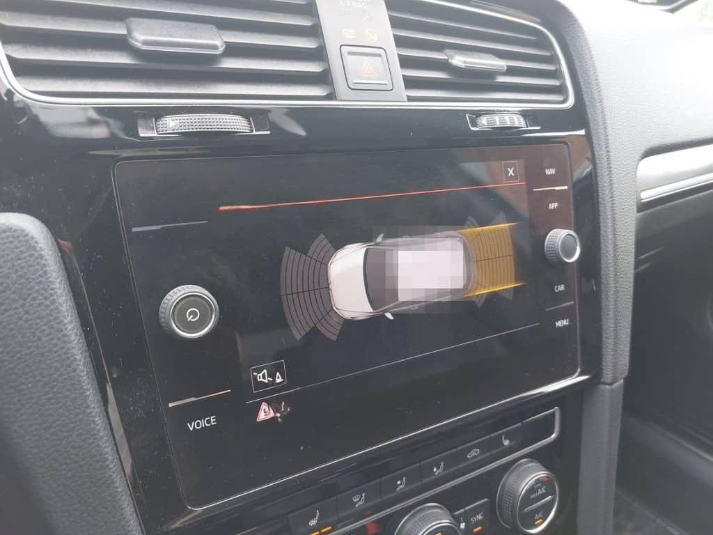 Volkswagen Golf GTI DSG PANO Leder REMUS MAM Felgen SHZ PDC foto 15