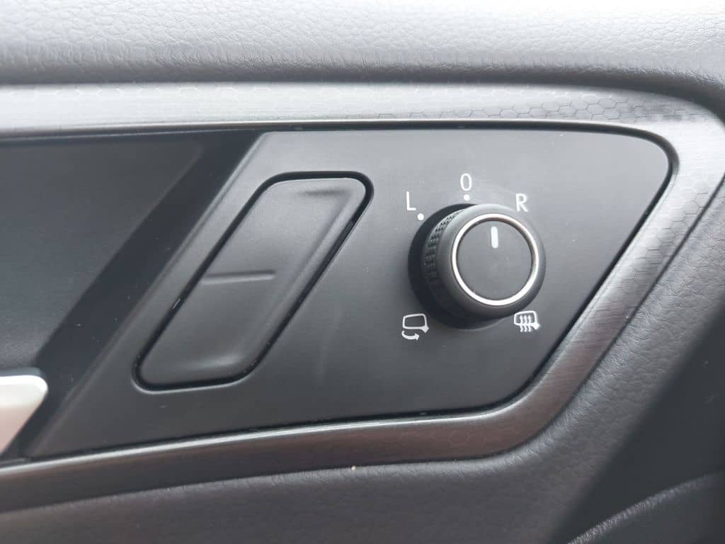 Volkswagen Golf GTI DSG PANO Leder REMUS MAM Felgen SHZ PDC foto 23