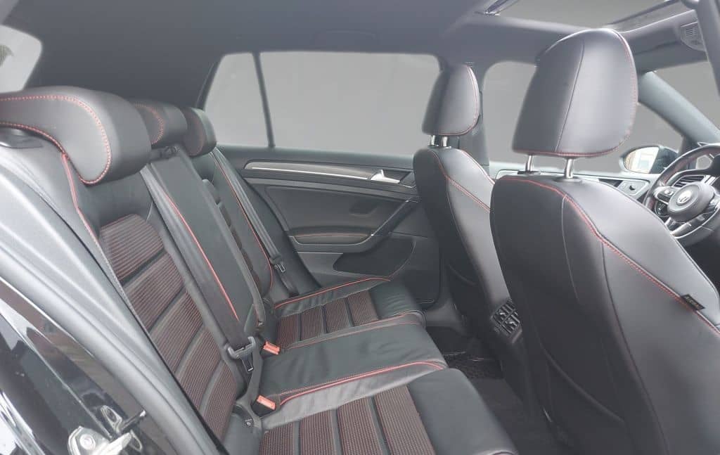 Volkswagen Golf GTI DSG PANO Leder REMUS MAM Felgen SHZ PDC foto 5