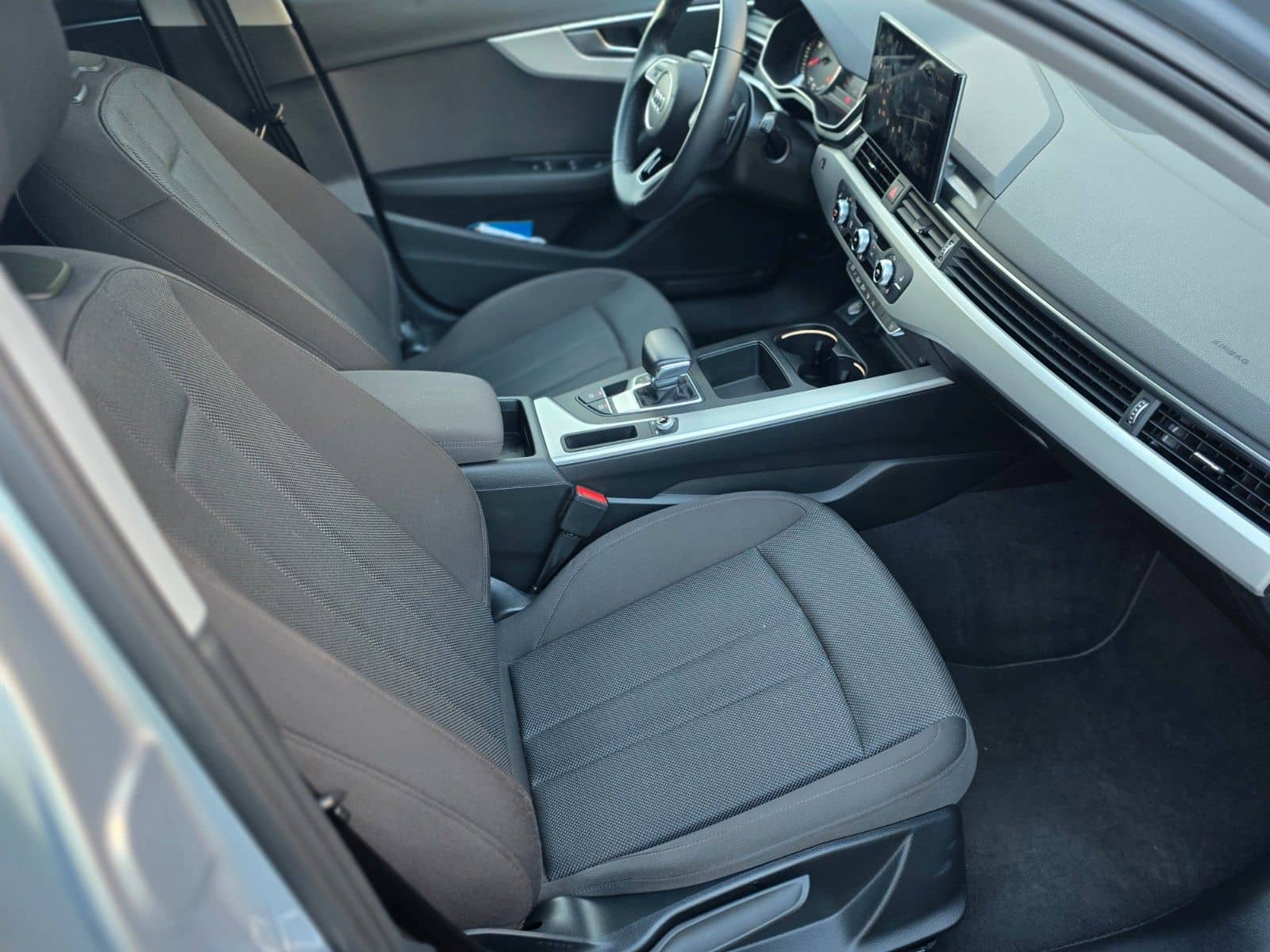 Audi A4 Avant 35 TDI advanced,360KAM,LED,1Hand foto 13