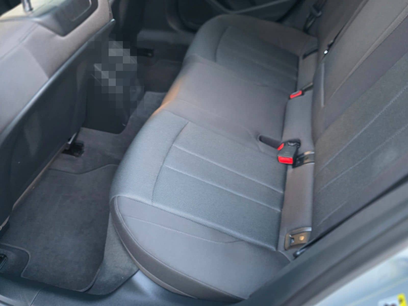 Audi A4 Avant 35 TDI advanced,360KAM,LED,1Hand foto 15