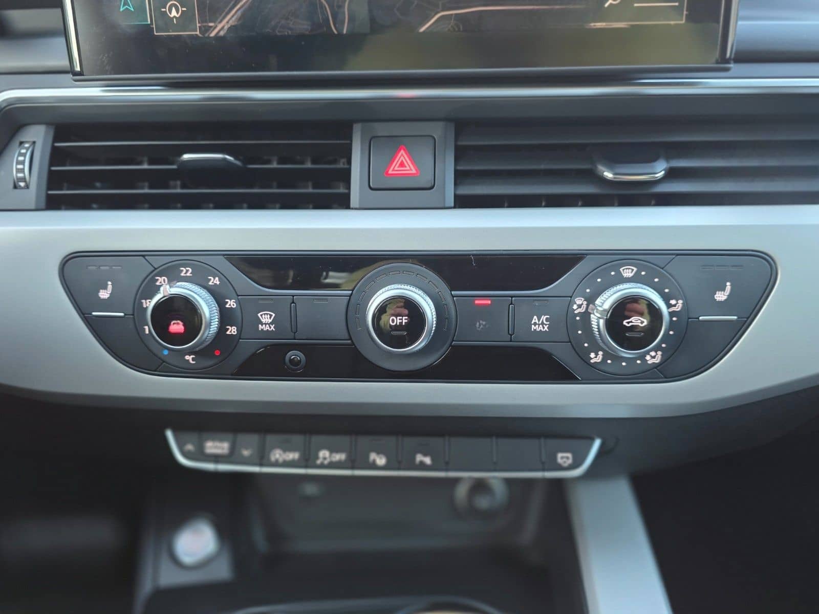 Audi A4 Avant 35 TDI advanced,360KAM,LED,1Hand foto 22