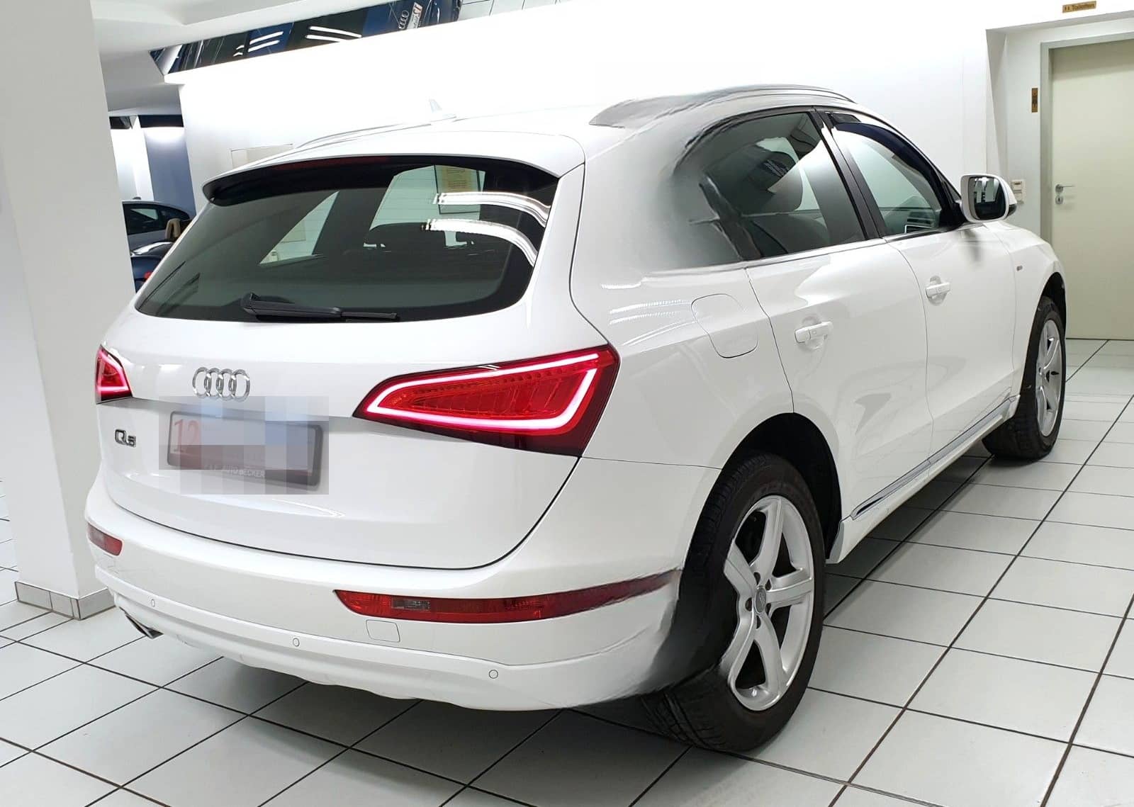 Audi Q5 2.0 TDI Quattro S Line S Tronic AHK NAVI LED foto 6