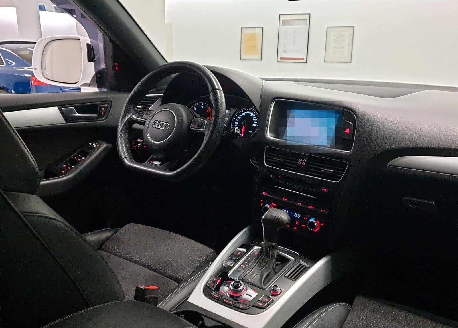 Audi Q5 2.0 TDI Quattro S Line S Tronic AHK NAVI LED foto 8