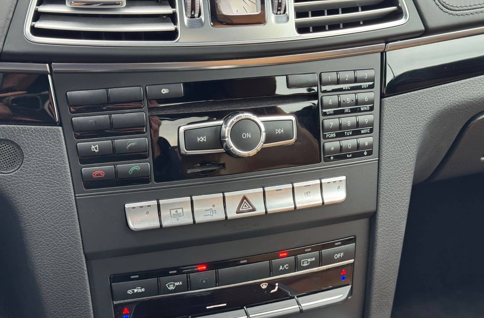 Mercedes-Benz E 350 Coupe 4Matic LEDER 360° ILS H/K MEMORY foto 15