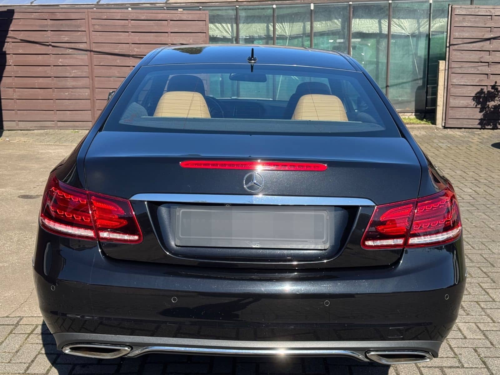 Mercedes-Benz E 350 Coupe 4Matic LEDER 360° ILS H/K MEMORY foto 24