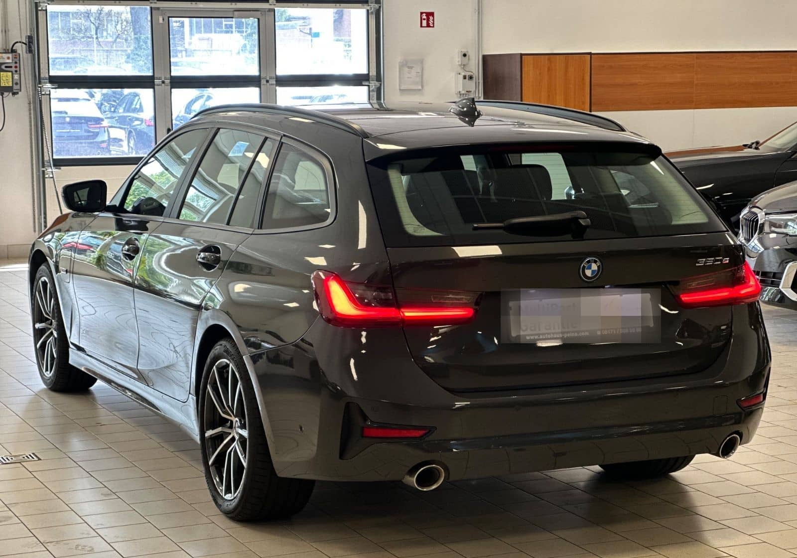 BMW 320e Advantage SAG/Navi/ParkAss/Tempomat/Hi-Fi foto 8
