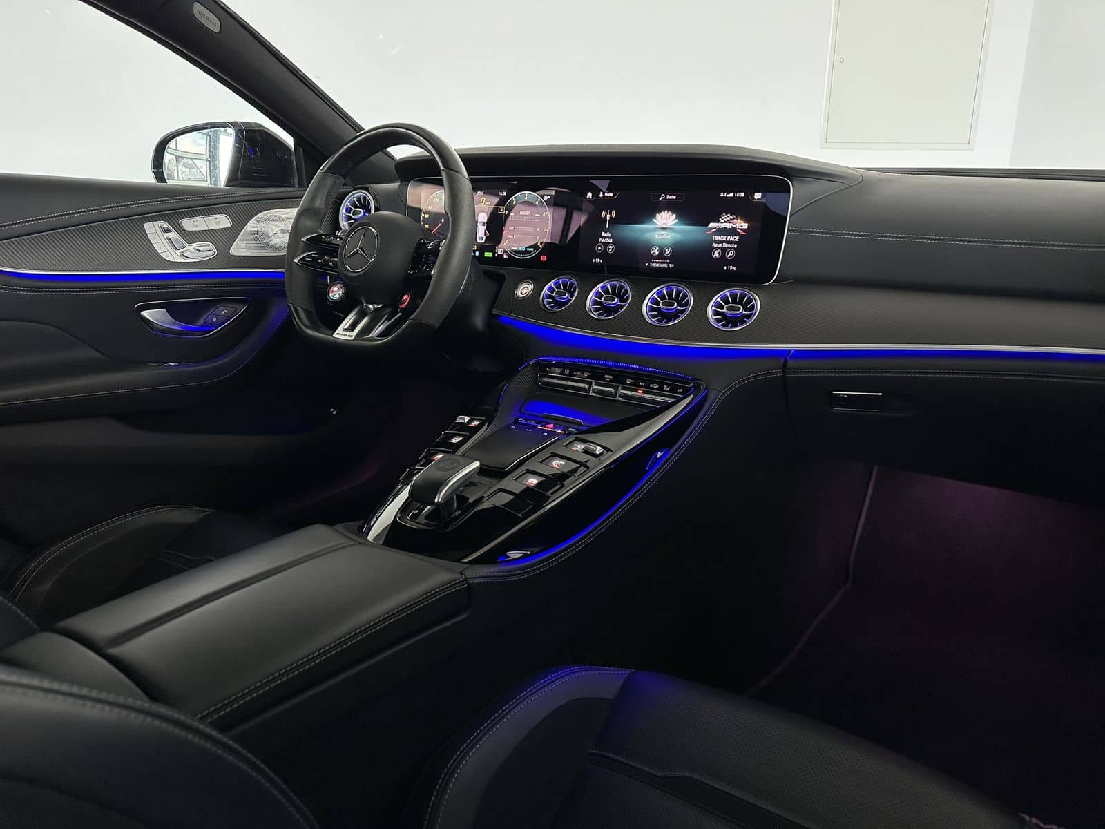 Mercedes-Benz AMG GT GT 53 4MATIC+ | AMG| KERAMIK| FIRST CLASS foto 9