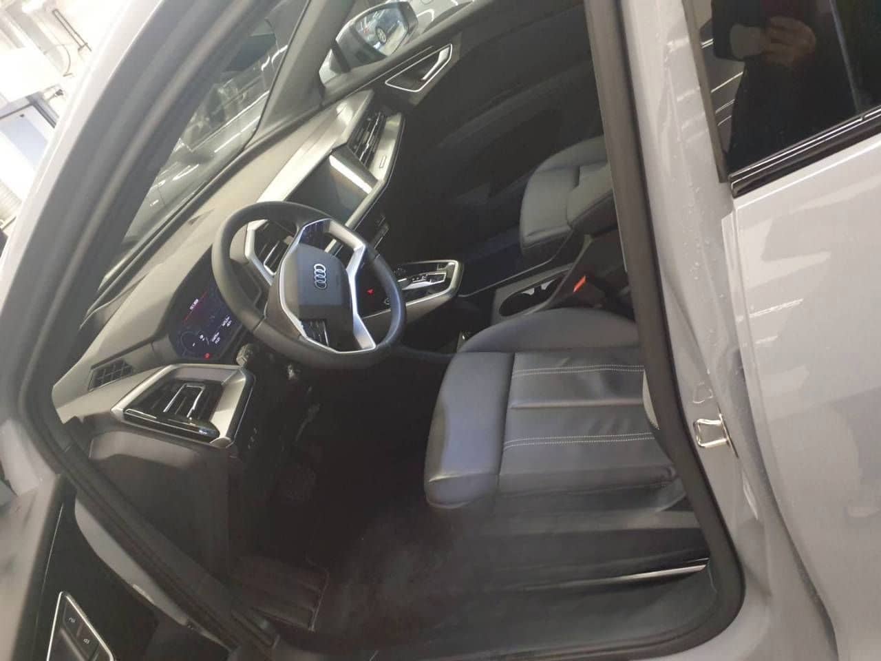 Audi Q4 Sportback e-tron 45 e-tron 210 kW ACC AHK AUT foto 4