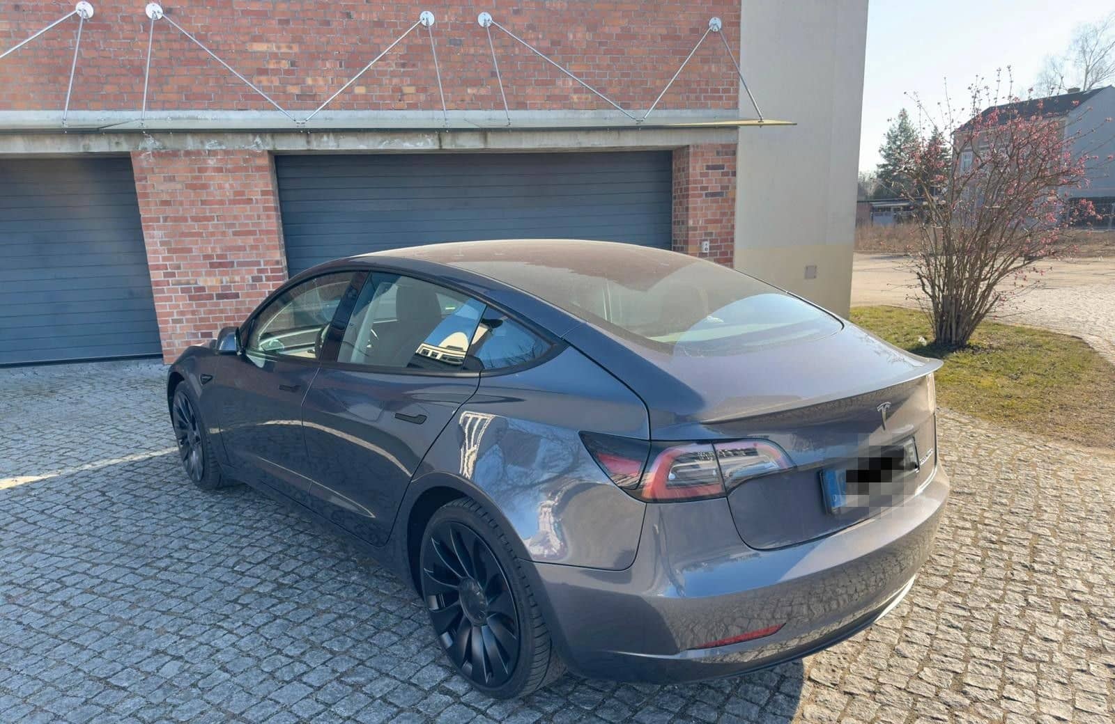 Tesla Model 3 Performance Dual AWD Lift foto 10