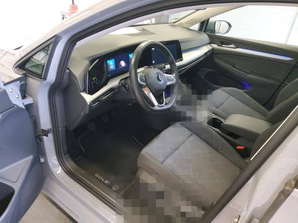 Volkswagen Golf VIII 1.5 TSI Life foto 7