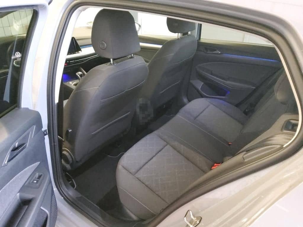 Volkswagen Golf VIII 1.5 TSI Life foto 10
