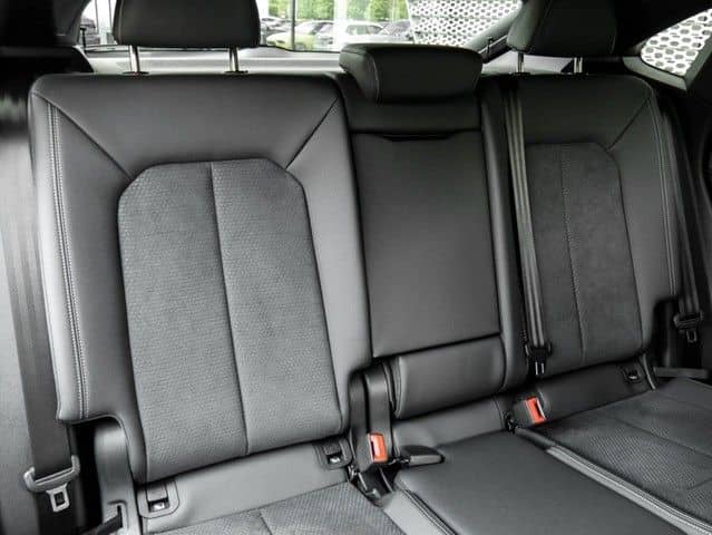 Audi Q3 Sportback 35 S LINE BLACKPAK CAM LM19 EKLAPPE foto 5