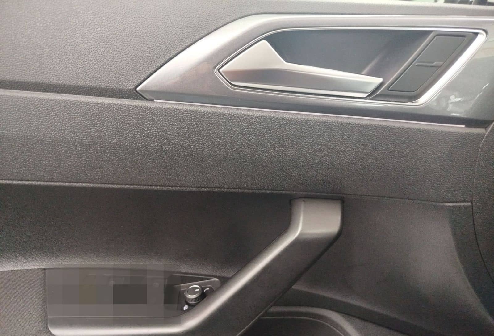 Volkswagen Polo 2.0 TSI DSG GTI FrontAssist IQ.Light DAB+ foto 7