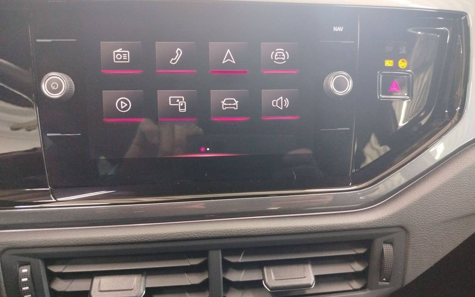 Volkswagen Polo 2.0 TSI DSG GTI FrontAssist IQ.Light DAB+ foto 9