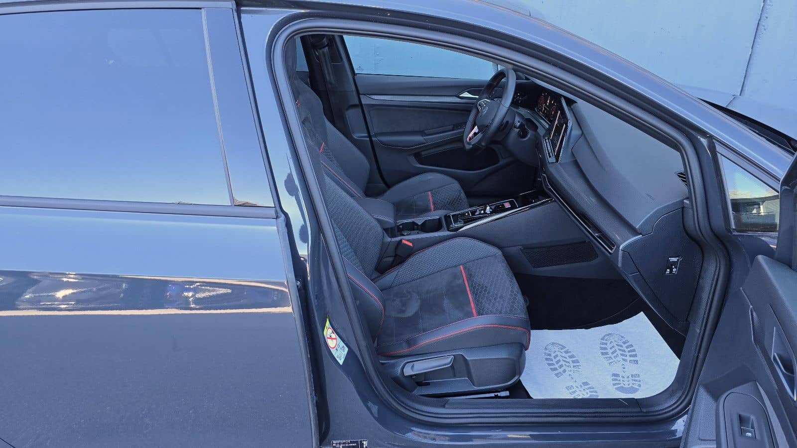 Volkswagen Golf 8 GTI Clubsport DSG Pano/Black/Matrix/H&K foto 7