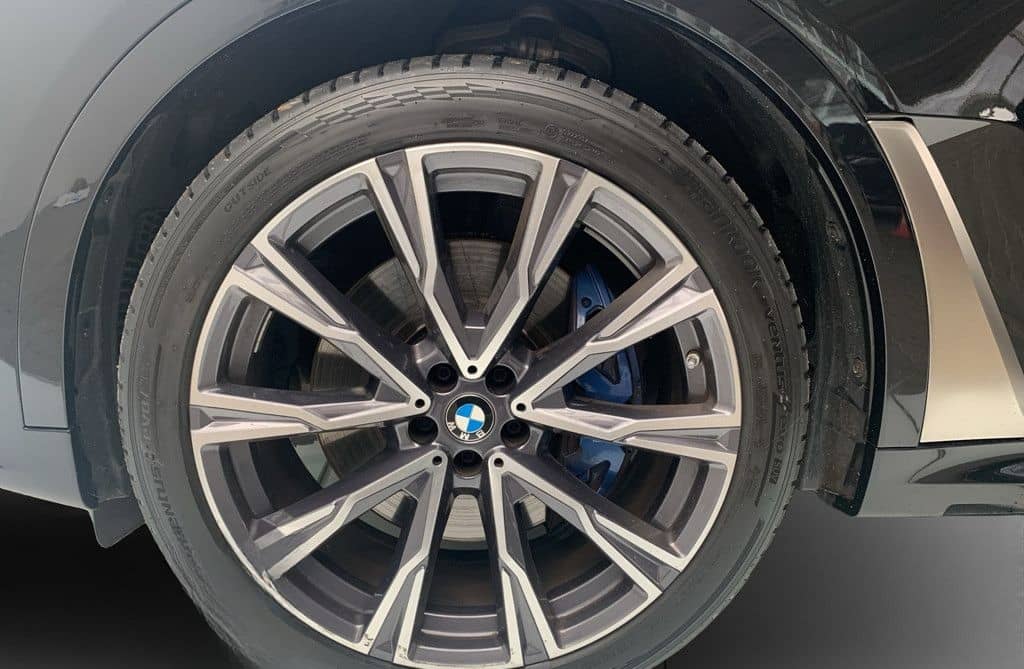 BMW X7 M50i xDrive LASER NAVI HUD PANO STANDH 360° foto 4