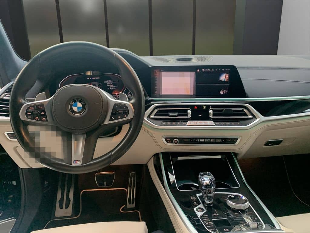 BMW X7 M50i xDrive LASER NAVI HUD PANO STANDH 360° foto 9