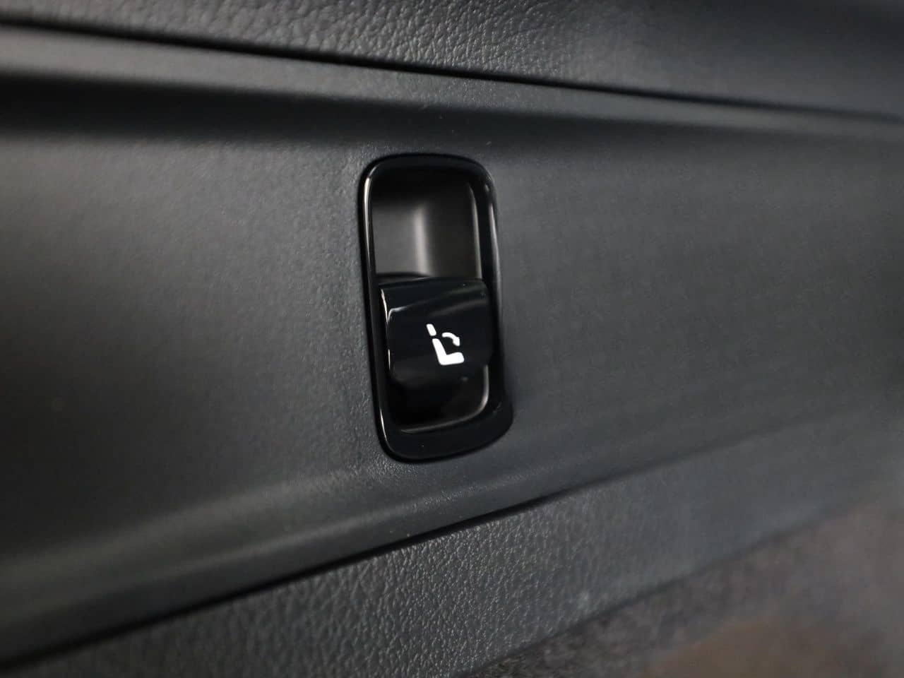 Mercedes-Benz GLC 300 de 4M AMG Digital Light Night Burmester foto 25