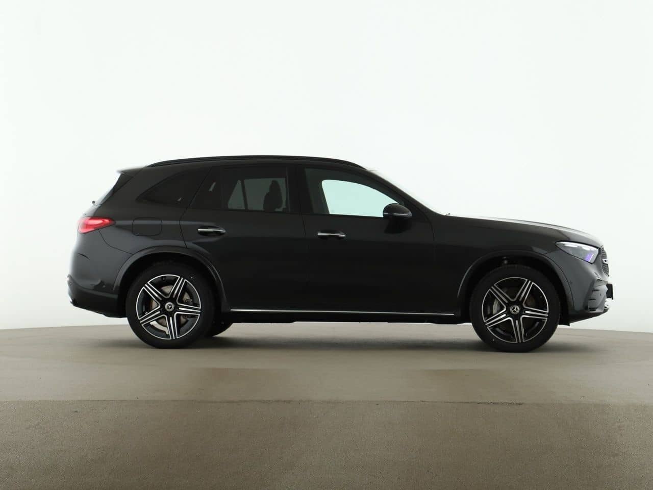 Mercedes-Benz GLC 300 de 4M AMG Digital Light Night Burmester foto 8