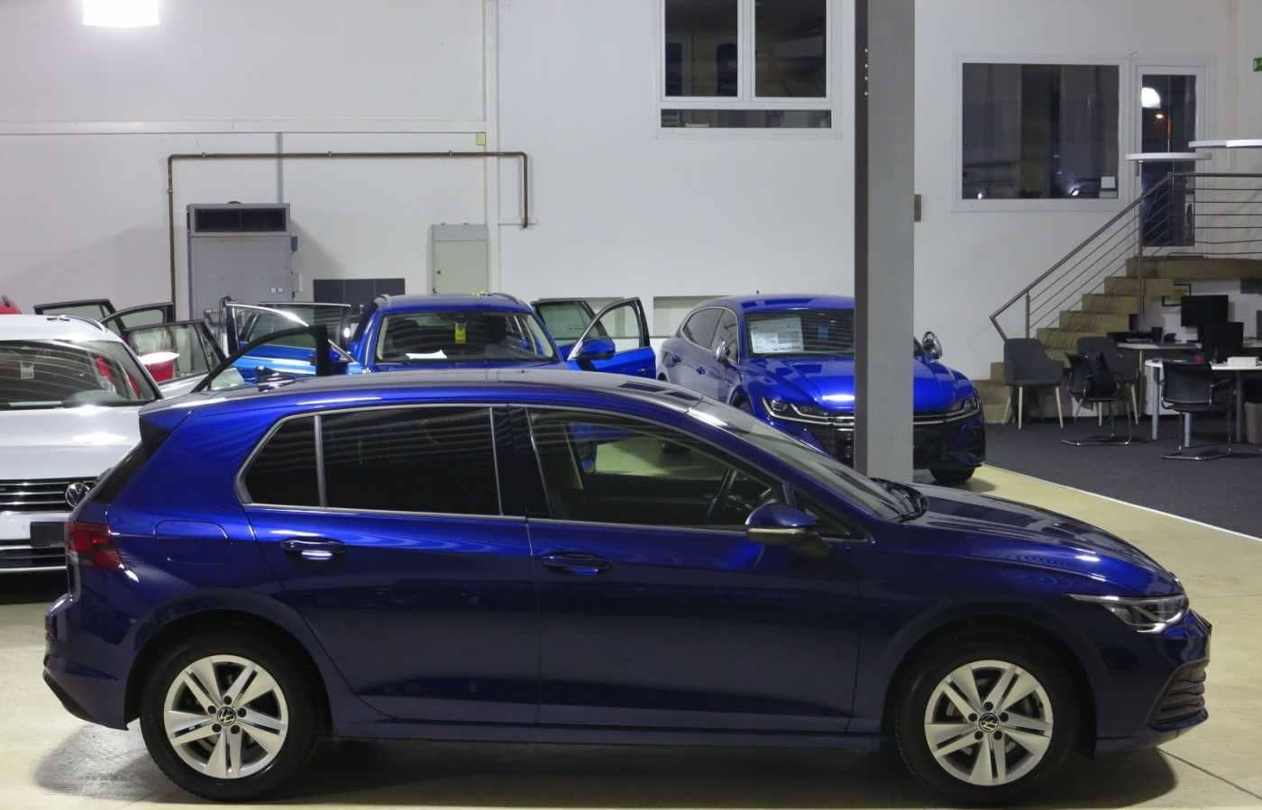 Volkswagen Golf VIII 2.0 TDI SCR DSG7 Life Navi ACC DAB foto 13