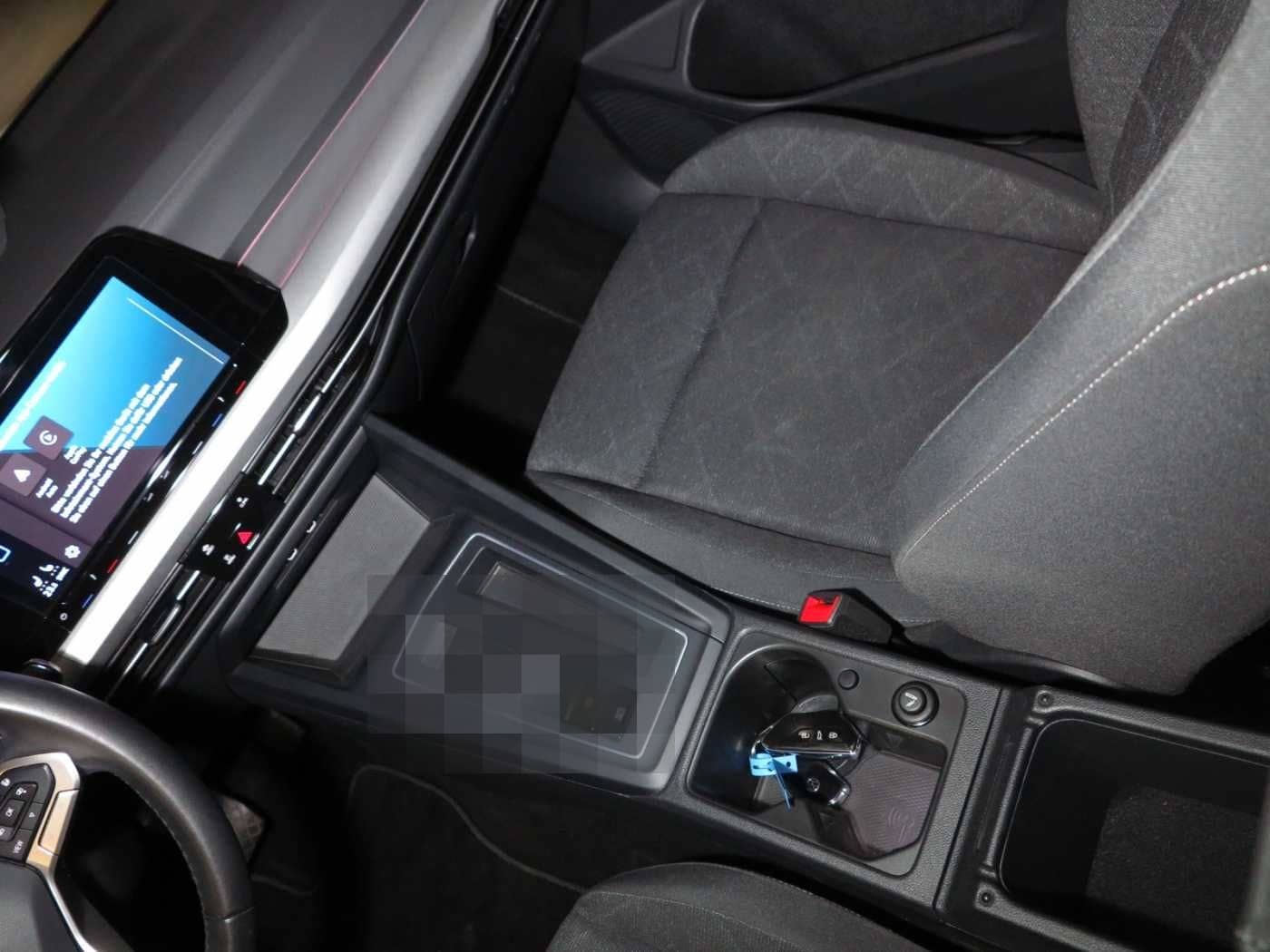 Volkswagen Golf VIII 2.0 TDI SCR DSG7 Life Navi ACC DAB foto 19