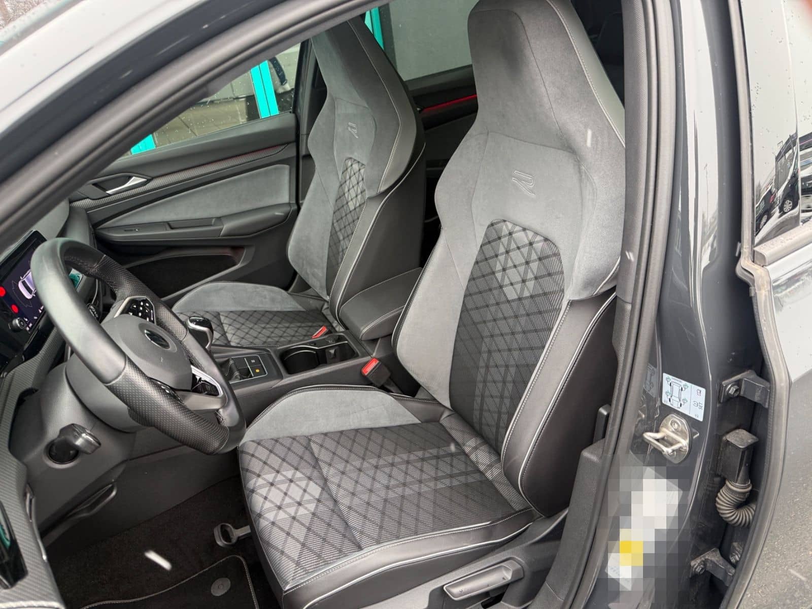 Volkswagen Golf VIII Lim. R-Line foto 10