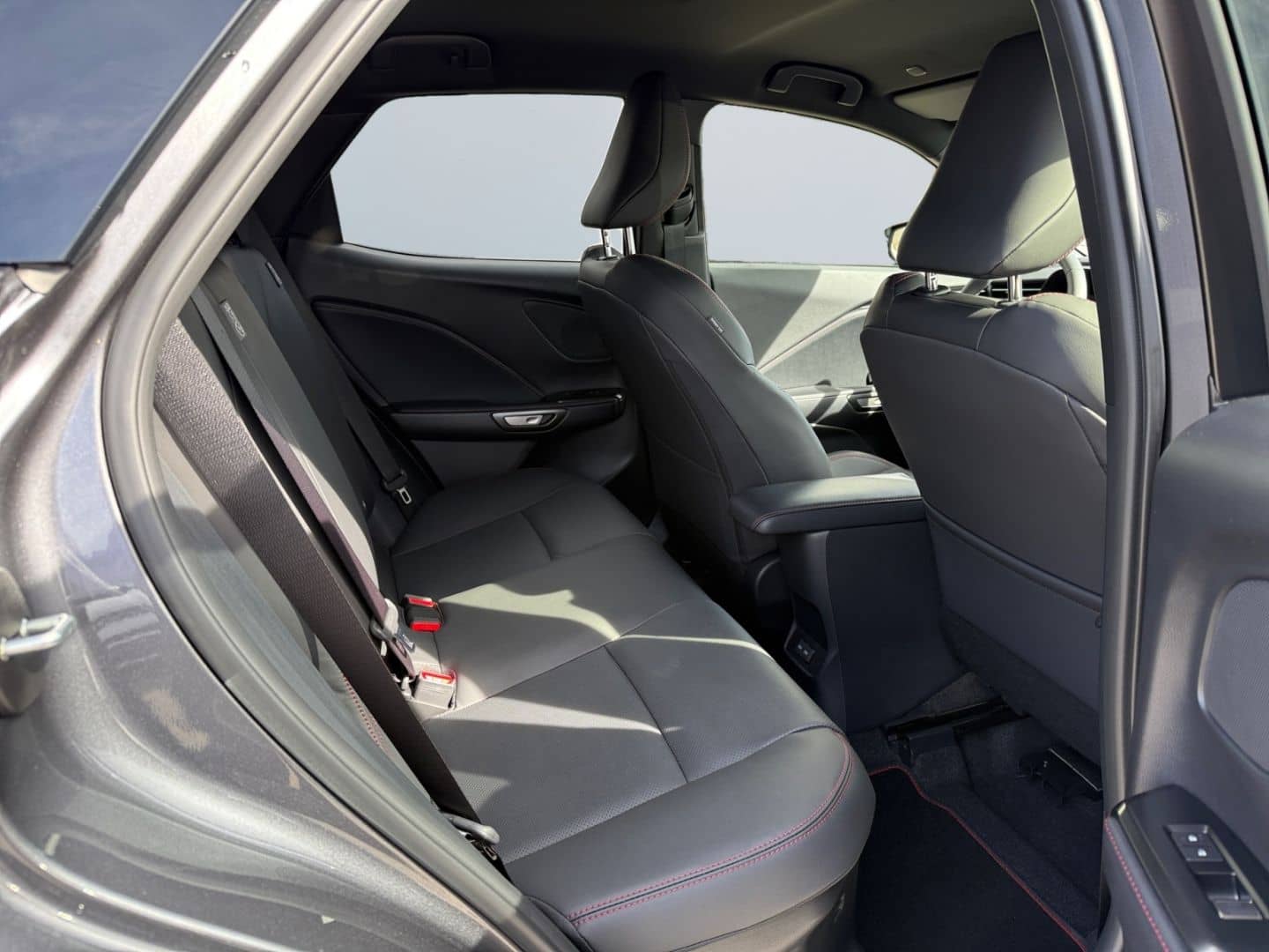 Lexus LBX FWD Emotion *LED*ACC*CarPlay*CAM*el. Heck*SH foto 20