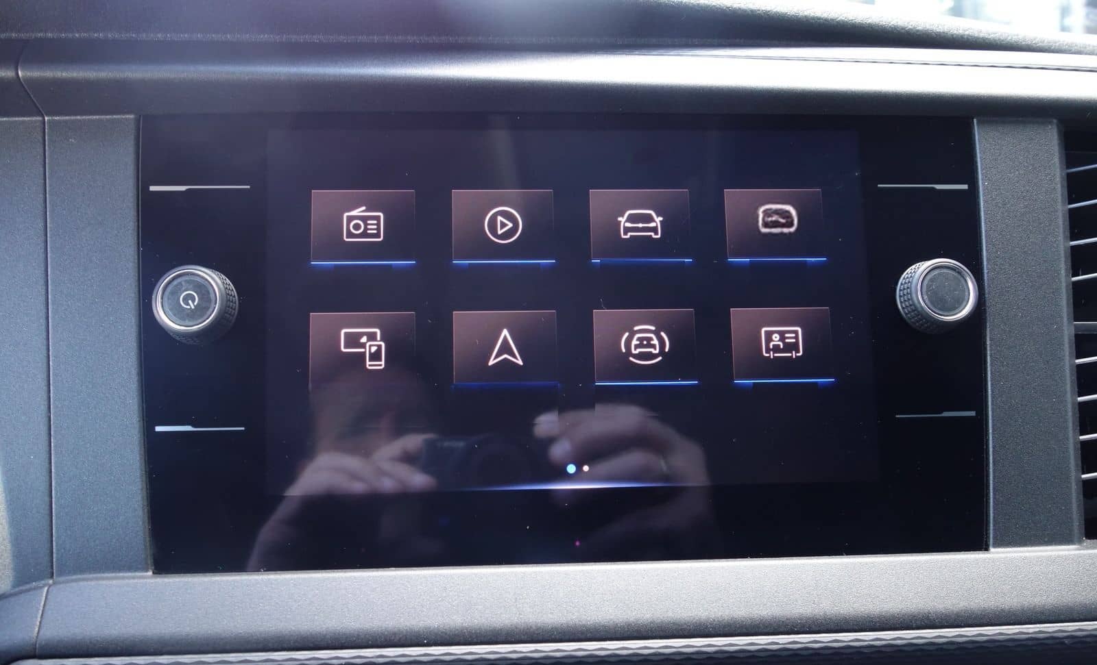 Volkswagen T6.1 Transporter Lang Kasten LED/STDHZG/AHK/ACC foto 14