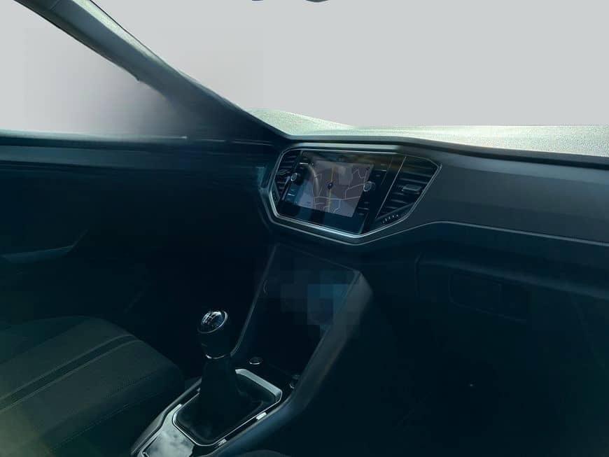 Volkswagen T-Roc Style 1.5 TSI Pano Kamera Navi foto 12