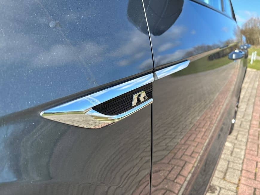 Volkswagen T-Roc Style 1.5 TSI Pano Kamera Navi foto 19