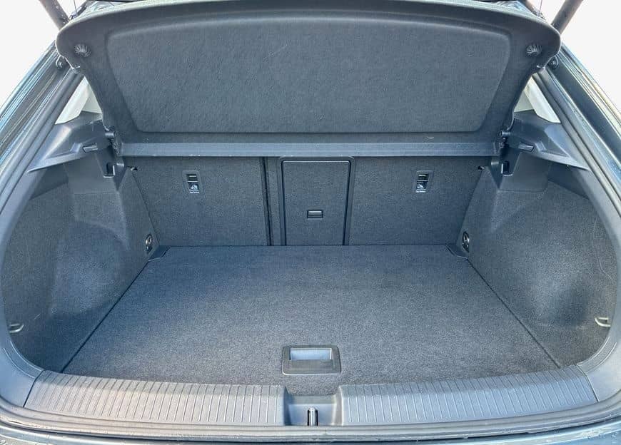 Volkswagen T-Roc Style 1.5 TSI Pano Kamera Navi foto 8