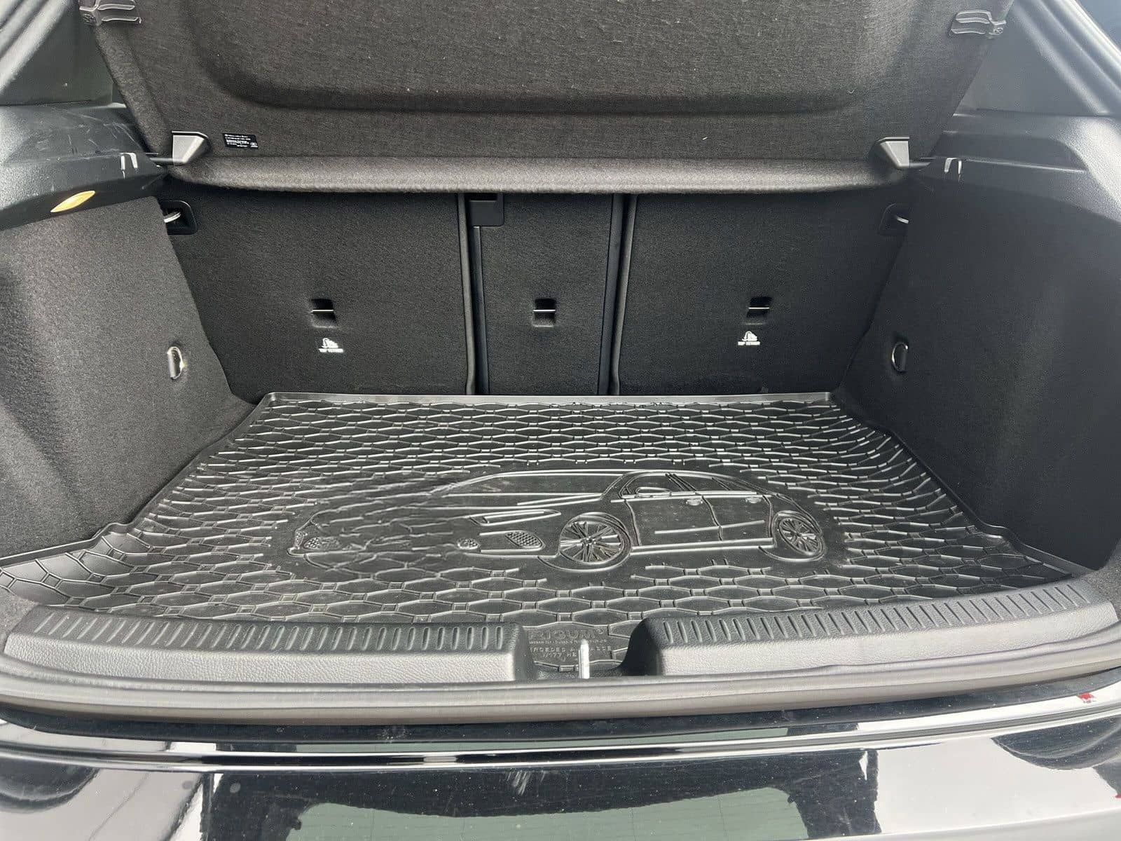 Mercedes-Benz A 200 Progressive Nightpaket MBUX High-LED SHZ foto 15