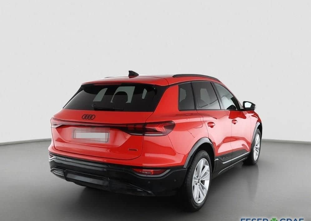 Audi Q6 SUV e-tron 285 KW qu. S line - AHK - PANORAMA foto 2