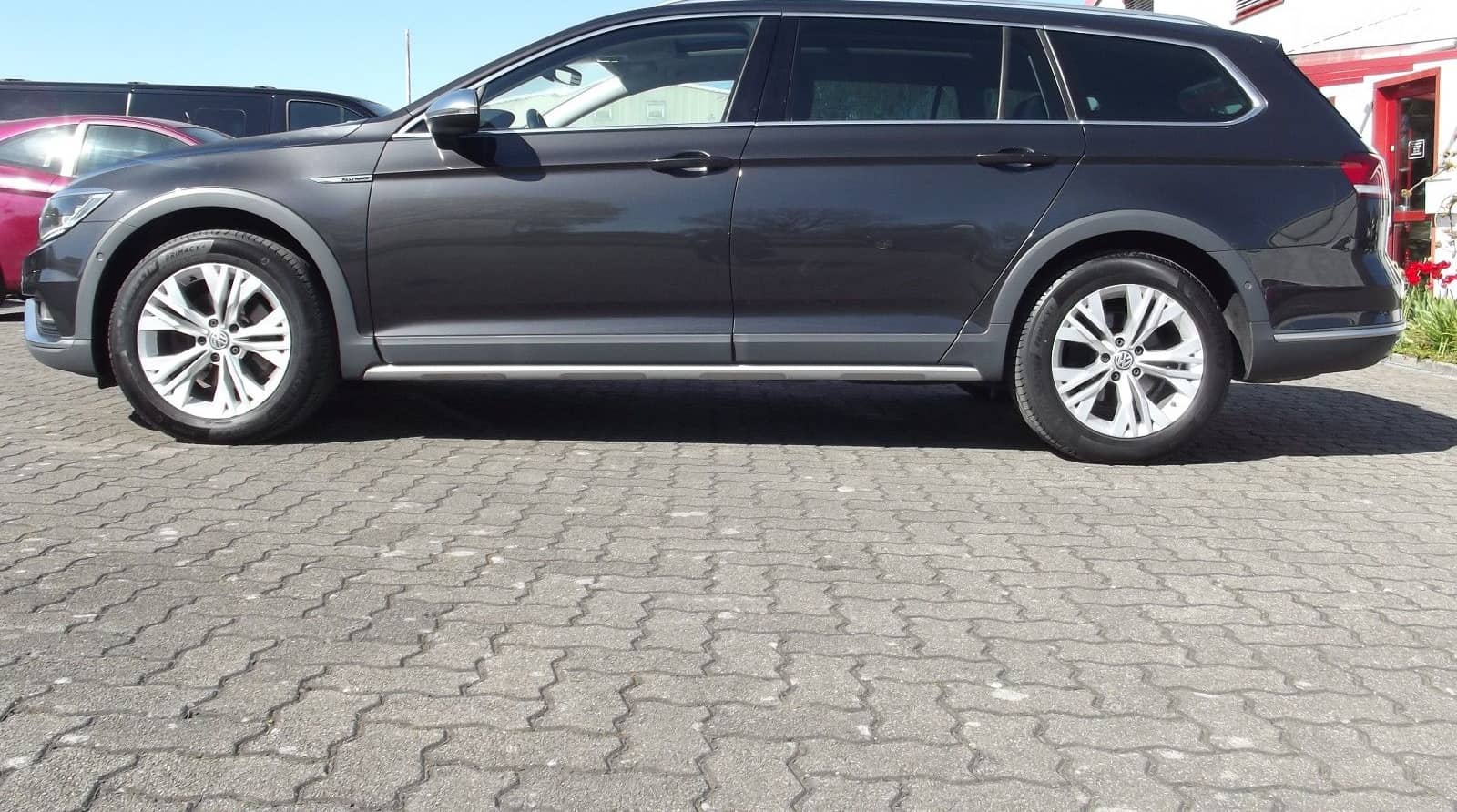 Volkswagen Passat Alltrack NAVI SHZ PANO AUTOMATIK 4x4 AHK foto 6