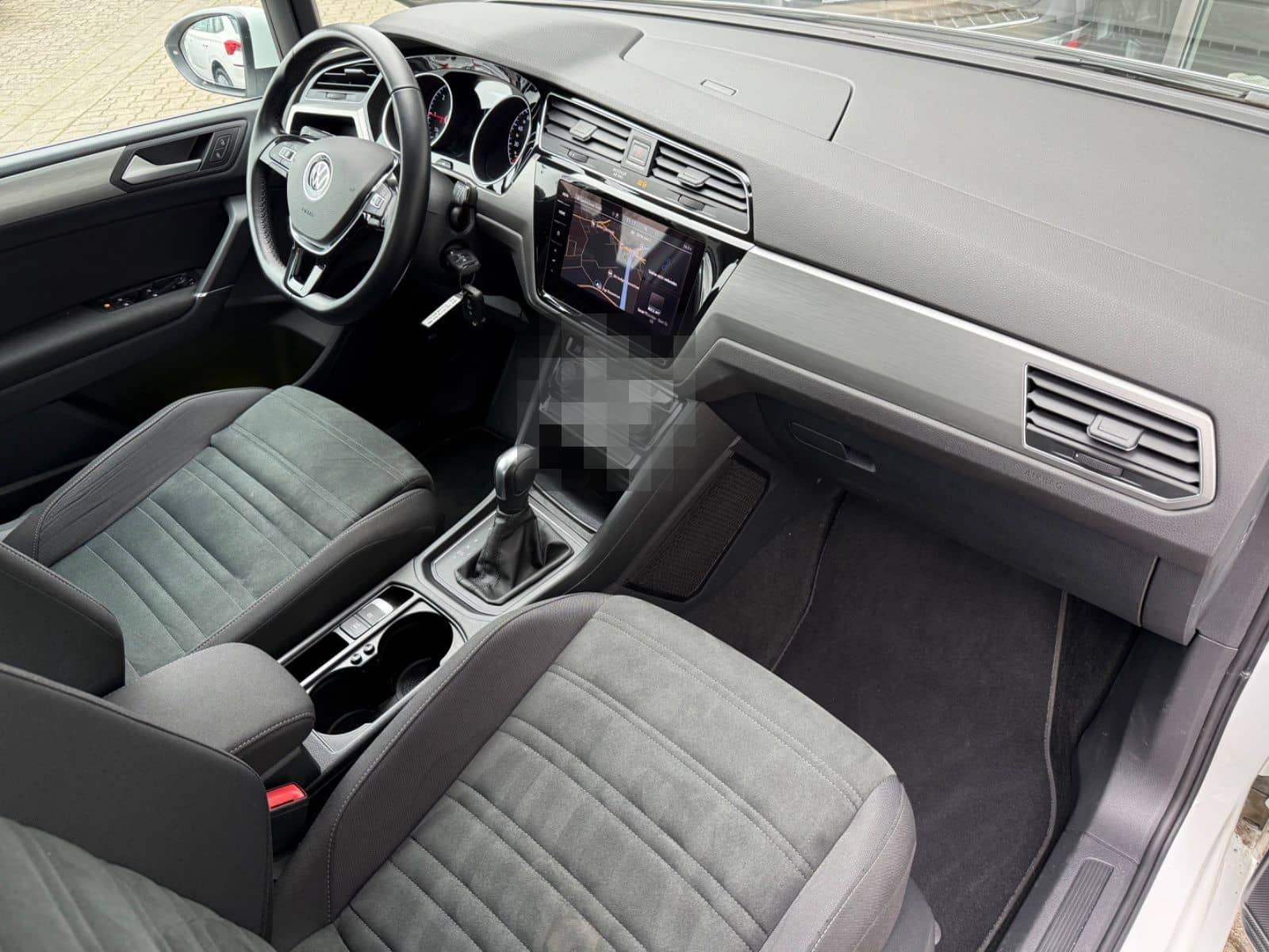 Volkswagen Touran*Comfl*Navi*Kamera*Massage*App-Con* foto 4