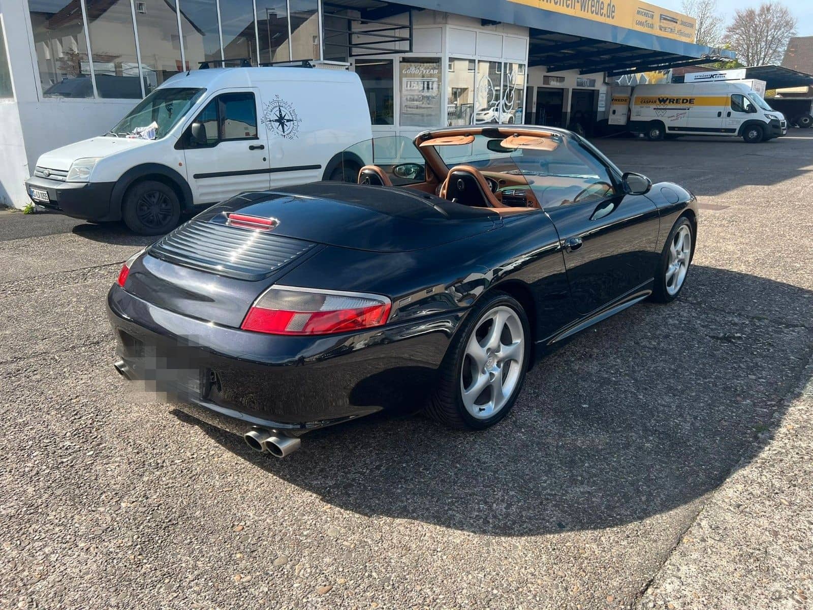 Porsche 911 Carrera 4 X 4 Kabrio foto 12