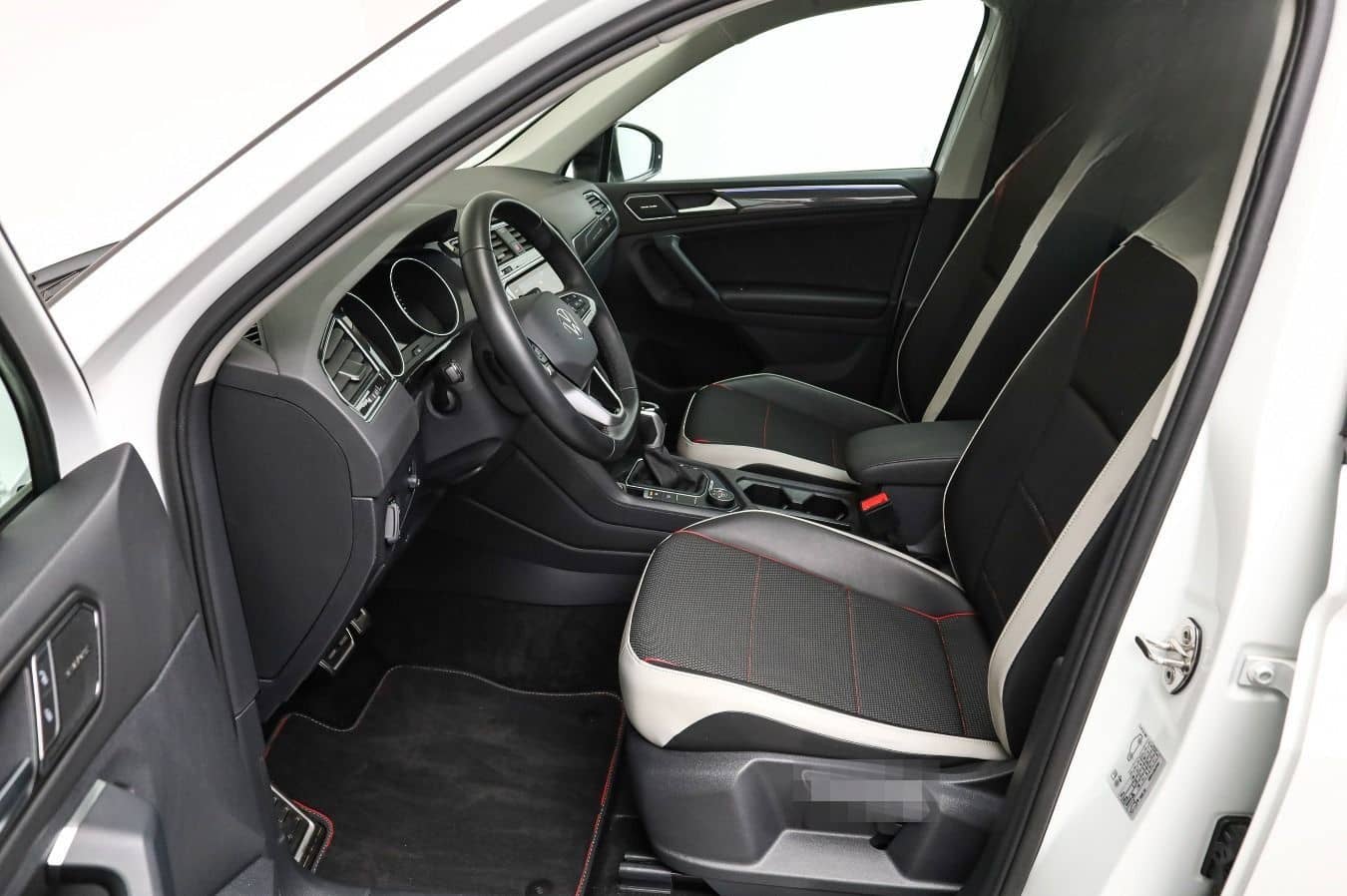 Volkswagen Tiguan 2.0 TDI 4M URBAN SPORT, MATRIX, PANO, AHK foto 9