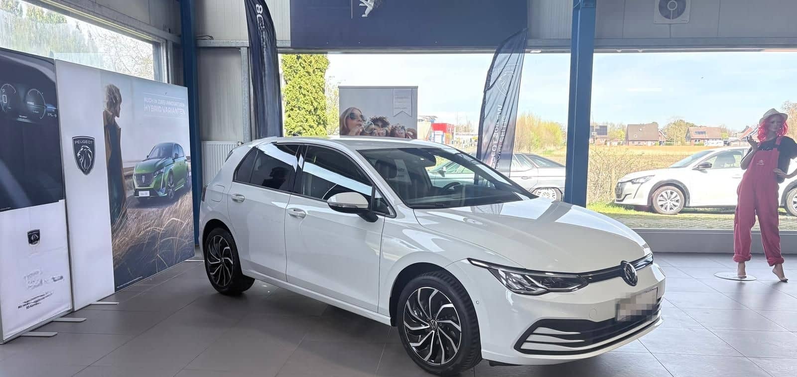 Volkswagen Golf Life 1.5 eTSI CarPlay/ACC/LED/Voll-Assisten foto 3