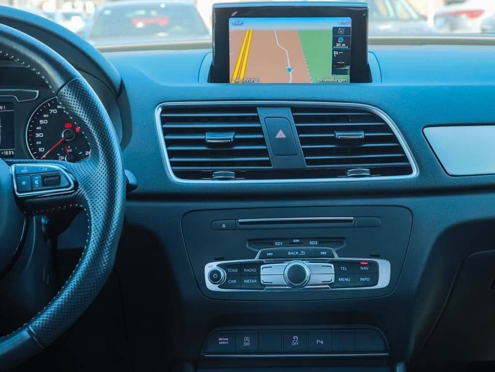 Audi Q3 1.4 TFSI S line S tronic Alu 18" Navi Sitzh. foto 9