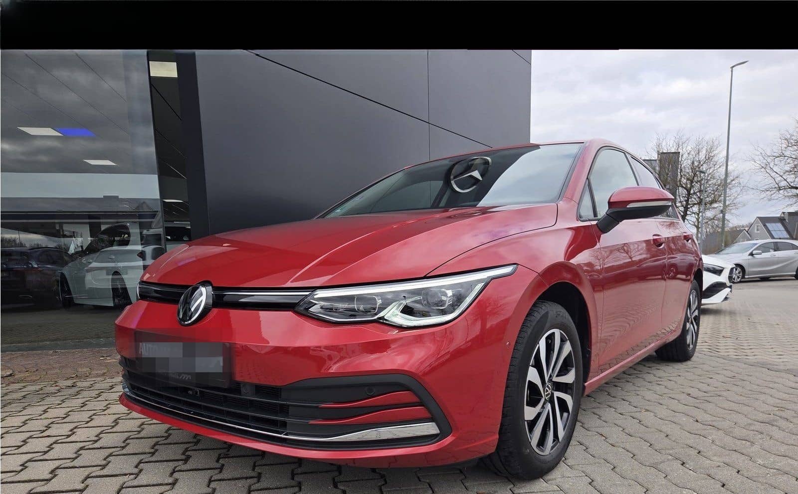 Volkswagen VIII 1.5 eTSI Active*AHK*IQ-LIGHT*IQ-DRIVE-PKT** foto 1
