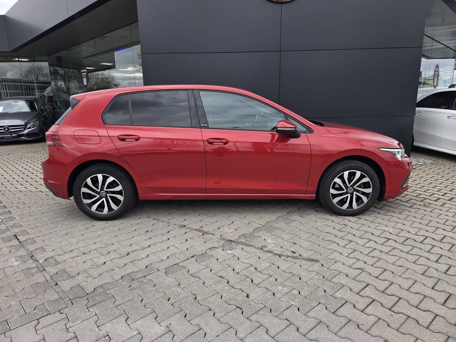Volkswagen VIII 1.5 eTSI Active*AHK*IQ-LIGHT*IQ-DRIVE-PKT** foto 6