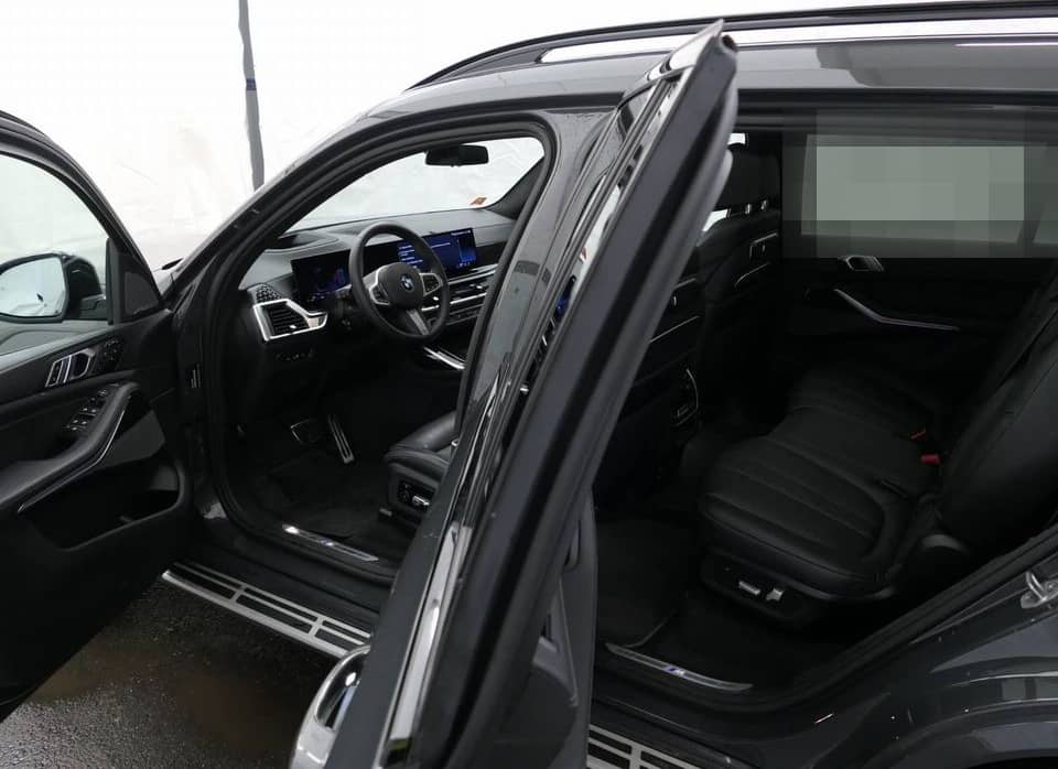 BMW X7 xDrive40d M SportpaketPro Standhzg AHK Pano foto 9