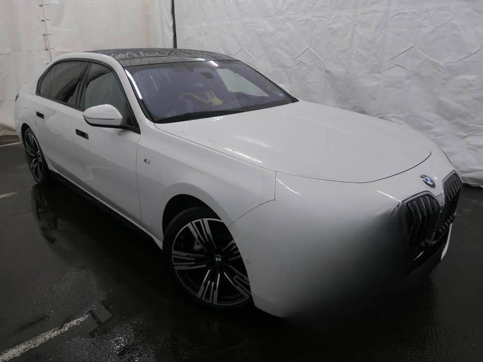 BMW 740d xDrive M Sportpaket Standhzg SkyLounge 21" foto 2