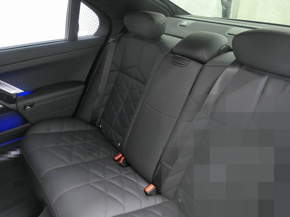 BMW 740d xDrive M Sportpaket Standhzg SkyLounge 21" foto 12