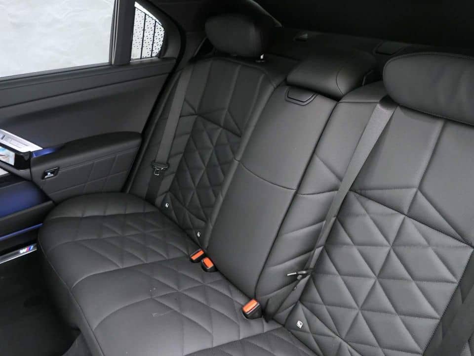 BMW 740d xDrive M Sportpaket Standhzg SkyLounge 21" foto 11