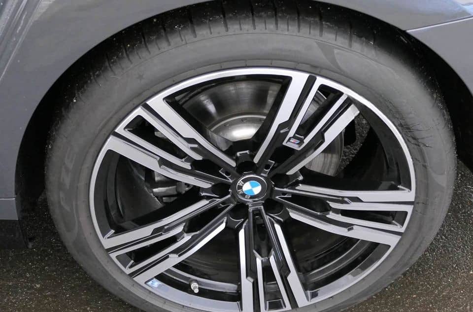BMW 740d xDrive M Sportpaket Standhzg SkyLounge 21" foto 12