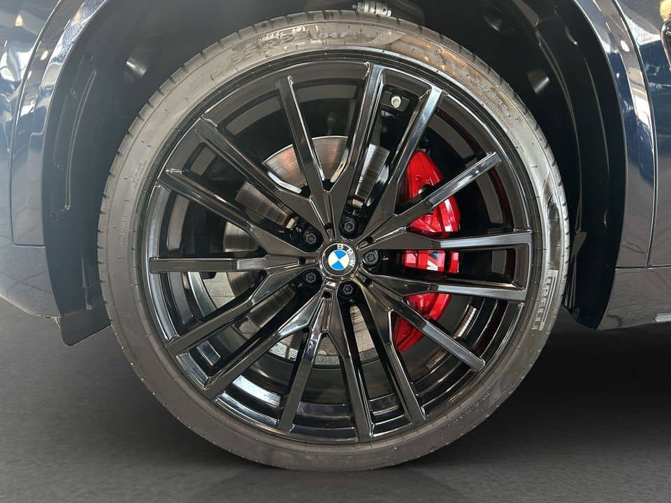 BMW X5 M60i B&W Massage 22" foto 9