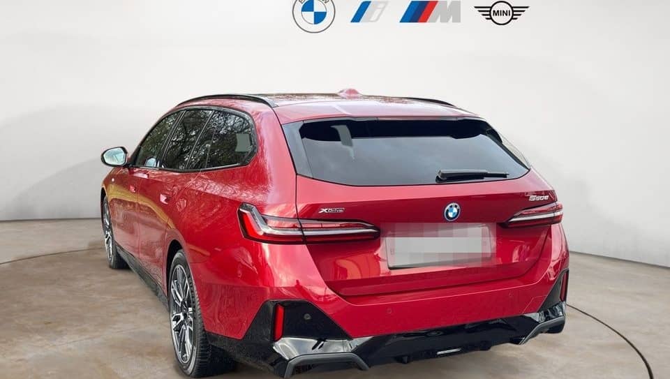 BMW 550e xDrive Touring M Sport + GARANTIE-bis-06.30 foto 4