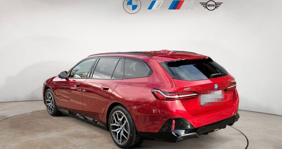 BMW 550e xDrive Touring M Sport + GARANTIE-bis-09.30 foto 4